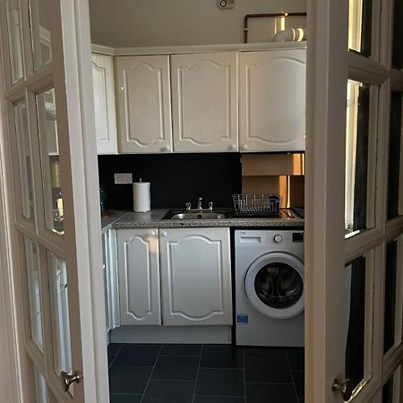 Апартаменты Cozy Flat In The Heart Of Leith Эдинбург Экстерьер фото